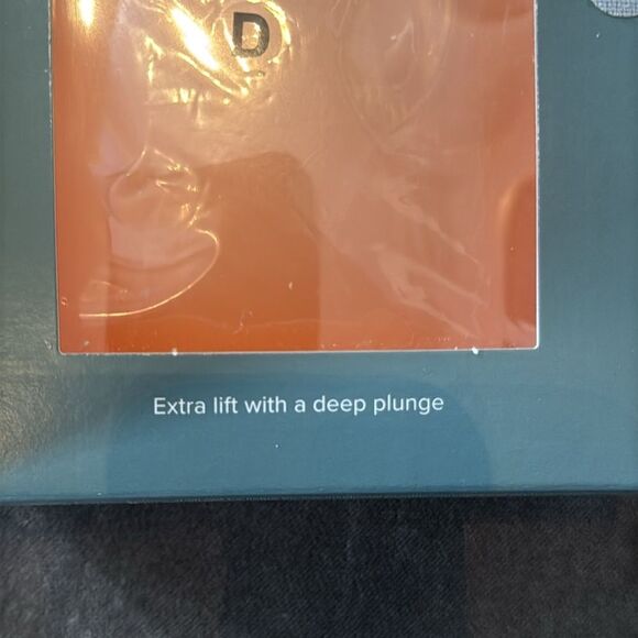 Lift It Up Backless Strapless Plunge Bra Silicone Fashion Forms Nude Size D - Picture 3 of 12